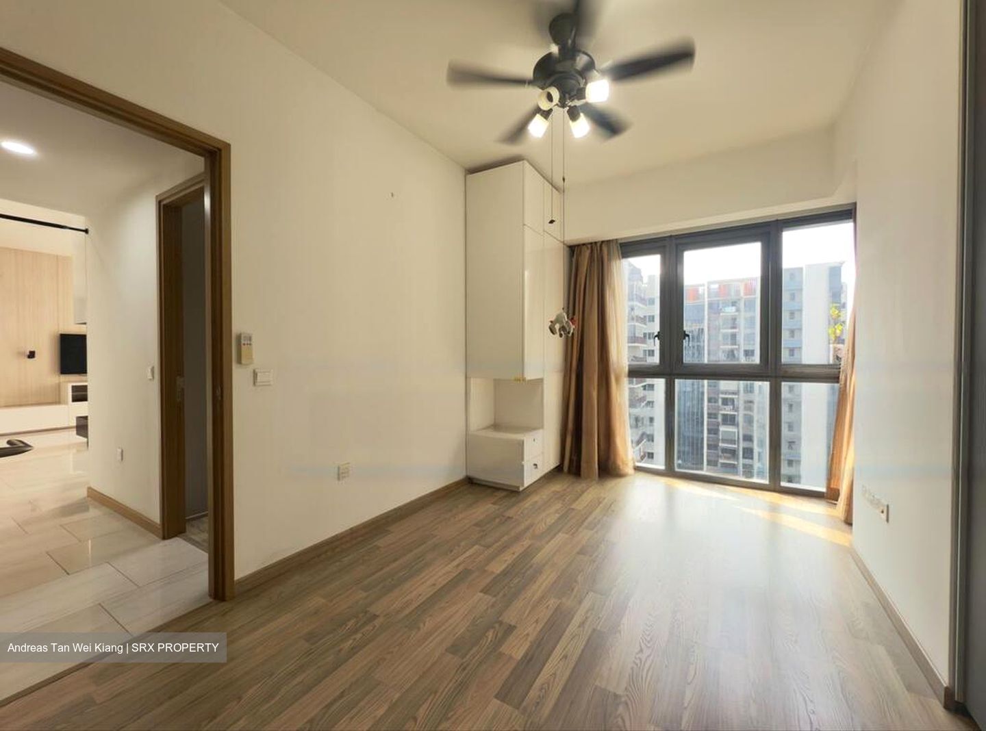 Lakeville (D22), Condominium #569703741